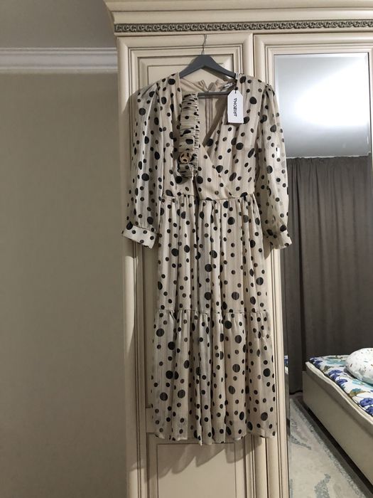 Женское платье