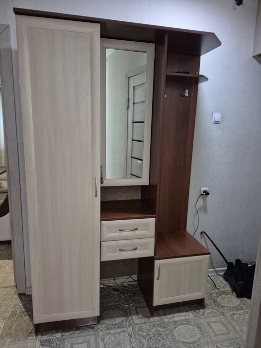 Прихожая шкаф в корридор