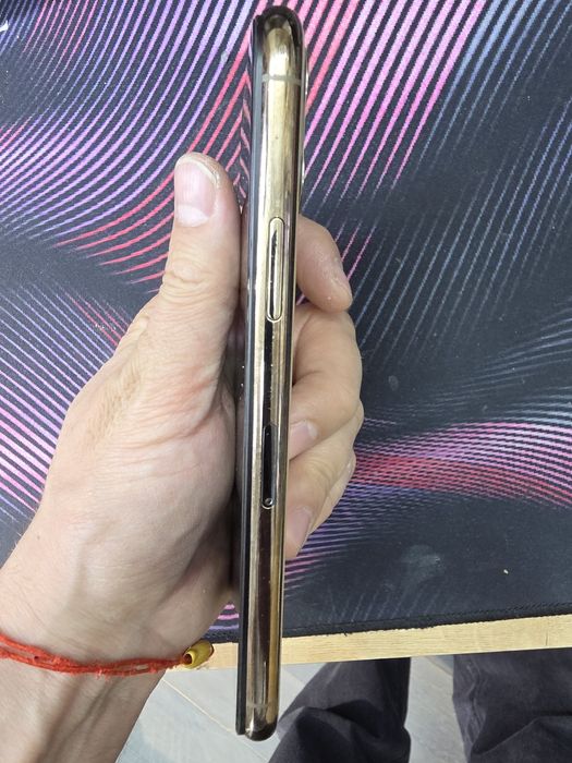 Продам iphone 11 pro 256