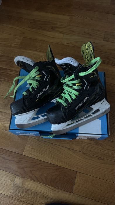 Коньки Bauer Supreme M5 PRO YTH 12.0