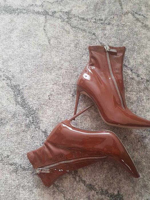 Botine dama Steve Madden marimea 40
