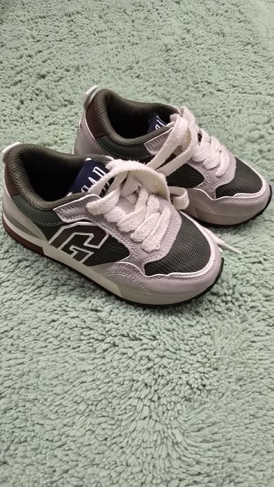 Детски маратонки GAP