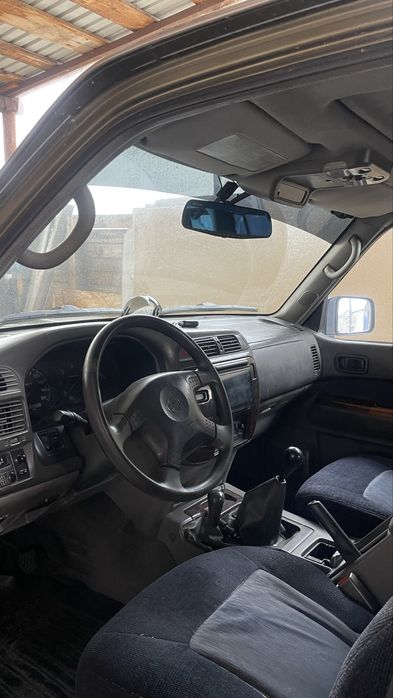 Nissan Patrol Y61 1998