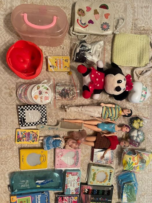 Большой пакет игрушек