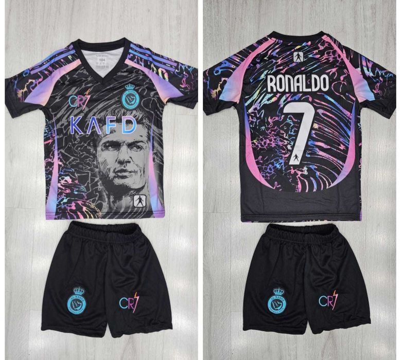 Футболни тениски