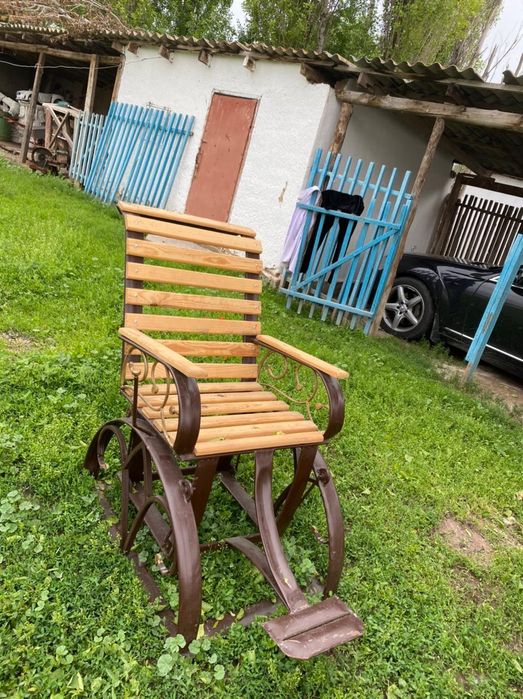 Кресло качалка  ручной работы