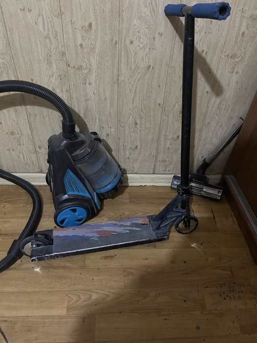 Продам самокат трюковой