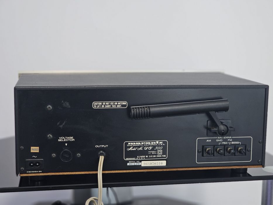 Tuner stereo Marantz ST300