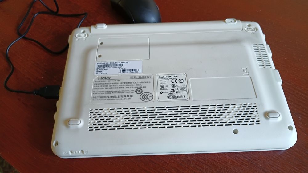 Нетбук Haier рабочий