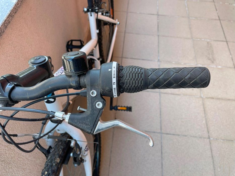 Vând bicicleta BTWIN Decathlon, roti 26