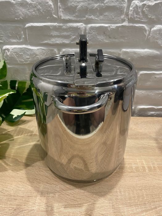 Солинген Германия (Solingen Germania), тенджера под наляганане 9 литра