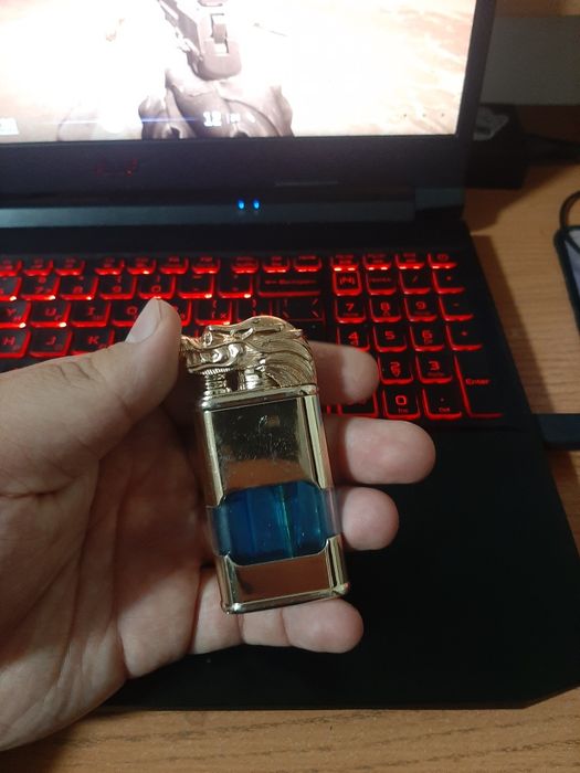 Зажигалка отличная