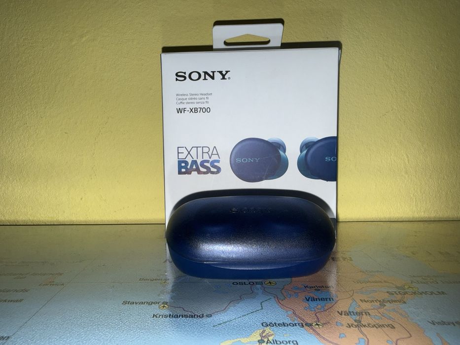 Слушалки sony.Супер бас и уникален звук.