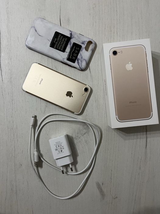Продам IPhone 7 в идеальном состоянии