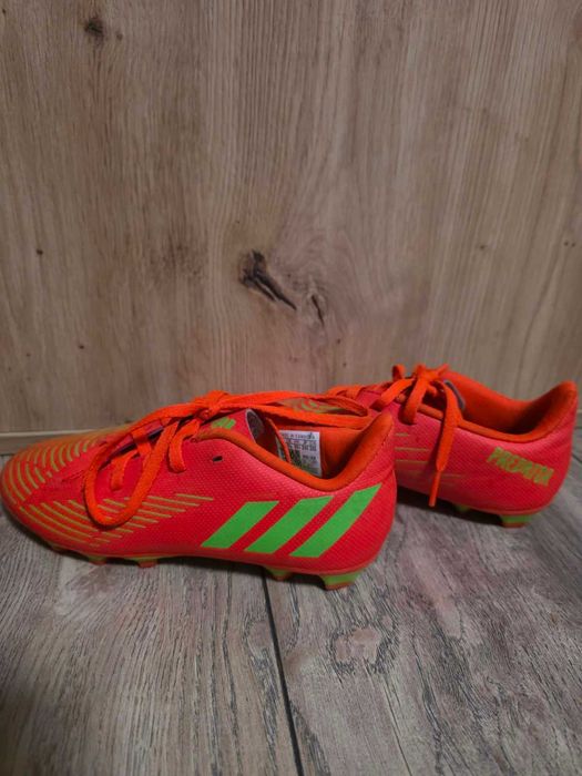 Футболни обувки adidas PREDATOR EDGE.4 FxG J/Номер 33 ½