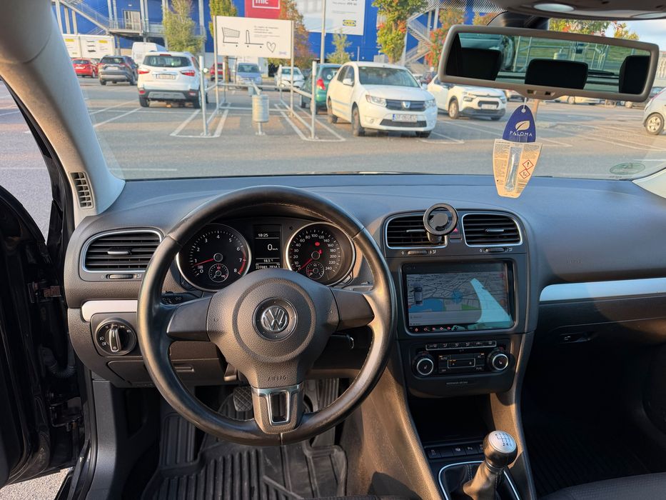 VOLKSWAGEN Golf 2010 — imagine 5