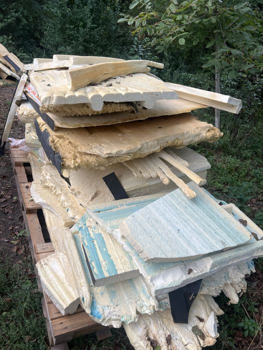 Spumă poliuretanică – resturi, GRATIS pentru cine are idei!