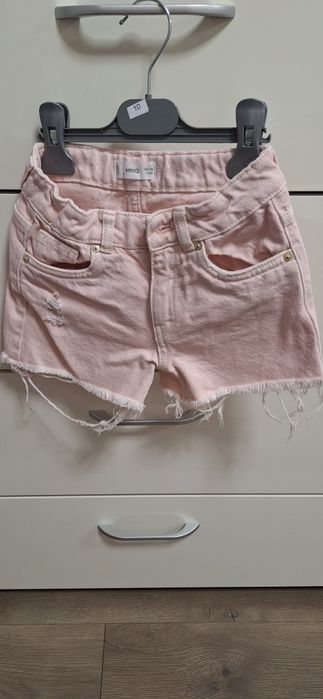 Къси дънкови панталони за момиченце - различни видове