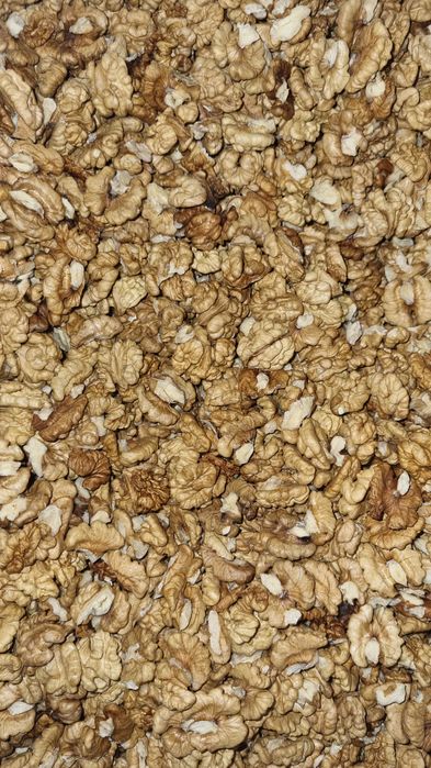 Очищенне грецкие орехи