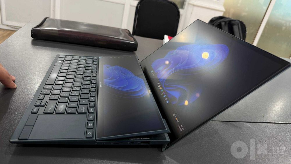 ASUS ZenBook Duo — 16GB RAM / 1TB SSD / i7 11-avlod / Touchscreen