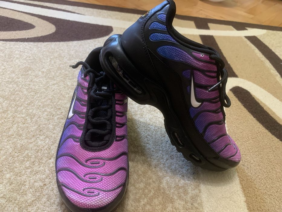 Нови Nike N38 Magenta