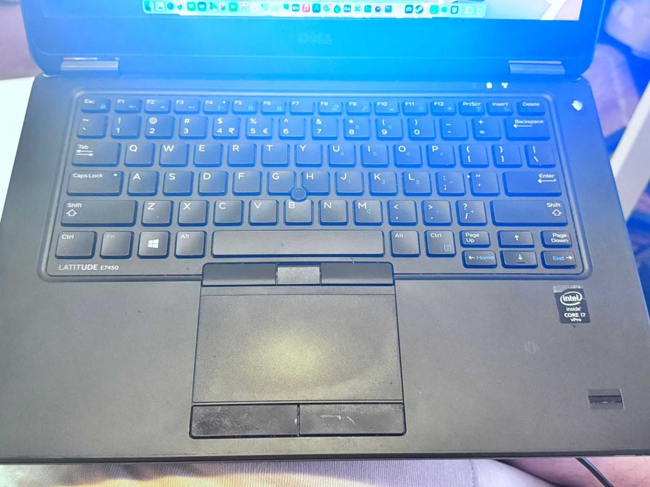 Ultrabook Dell Latitude E7450 cu procesor Intel® Core™ i7-5600U