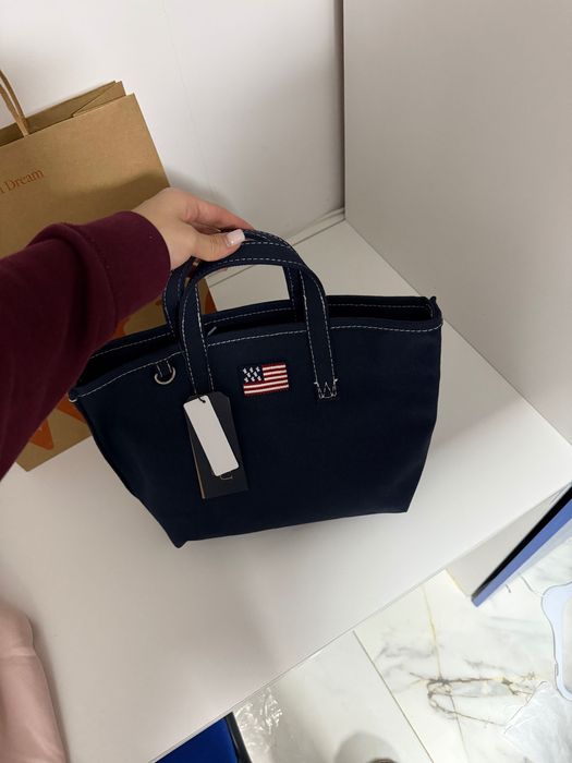 Сумочка от бренда who a u