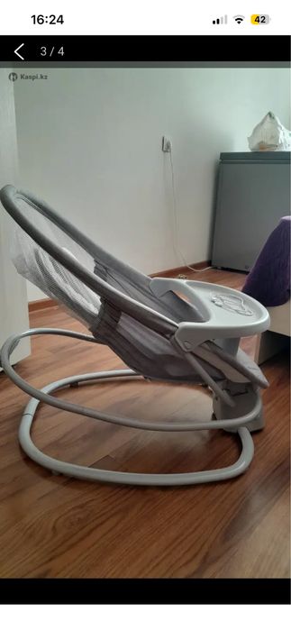 Продается шезлонг