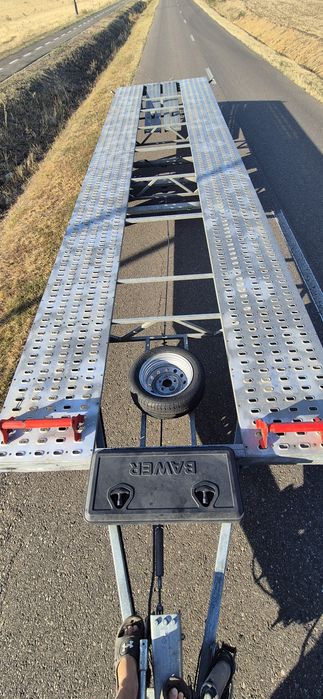 Vând trailer auto 8,5 m lungime, 2,2 m lățime, prima înmatriculare 03 2025, fără defecte, folosit doar de mine preț 6000 euro