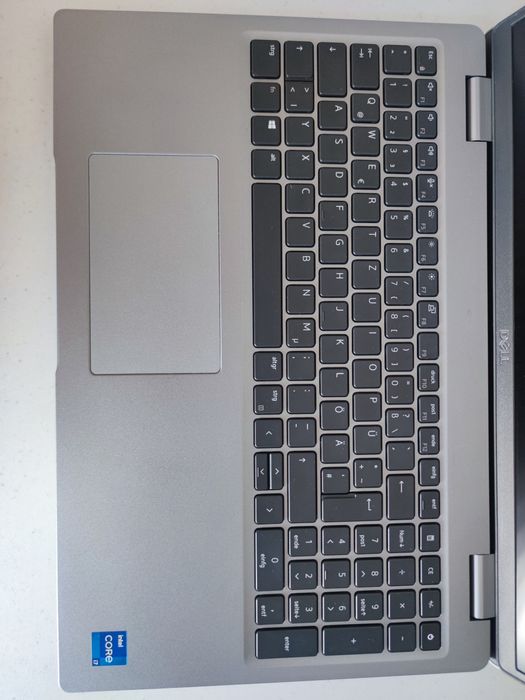 Dell Latitude 5520 | i7-1185G7 | 16GB RAM | 512GB SSD | Win 11 Pro
