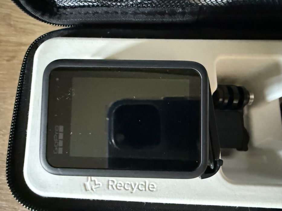 GoPro Hero 10 camera actiune