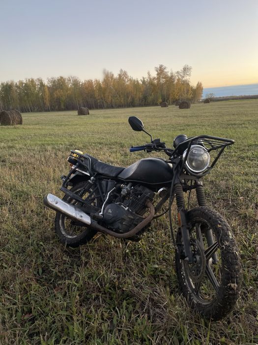 Продам мото 200 куб
