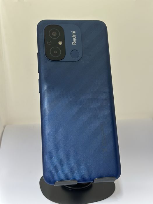 Redmi 12C 64gb.