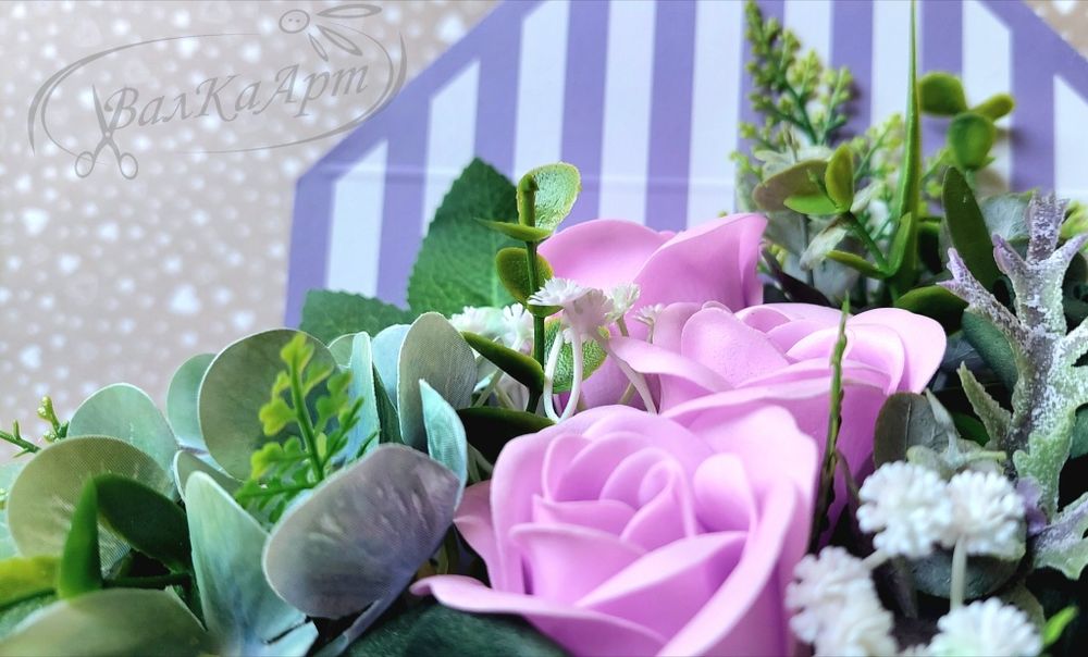 Екстравагантна аранжировка в кутия