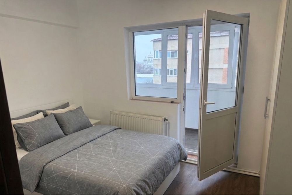 Apartament  3 camere strada carpati cu Bucuresti  ( CEC BANK)