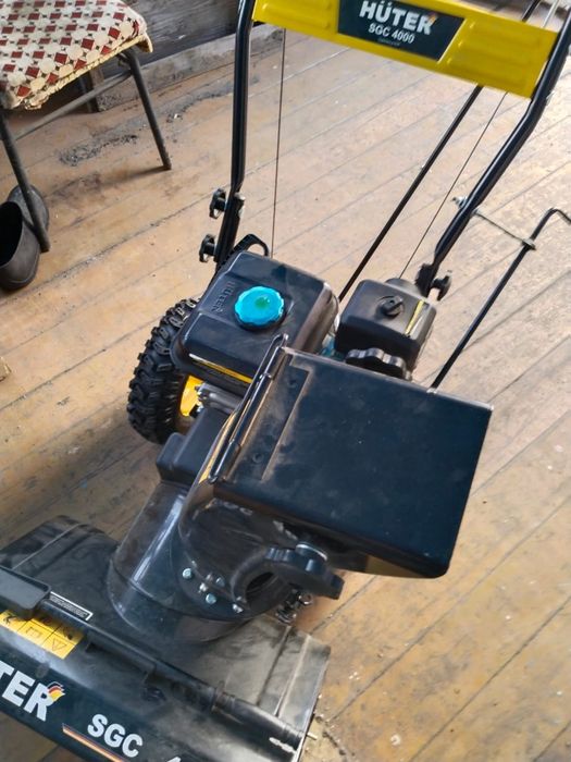 Снегоуборочная машина