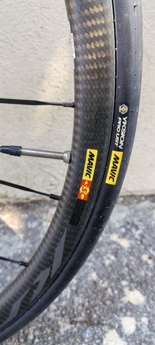 Set roti carbon cursiera Mavic