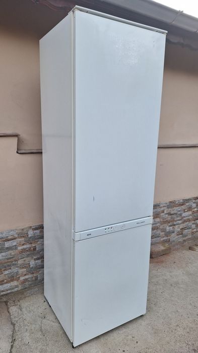 Комбиниран хладилник AEG