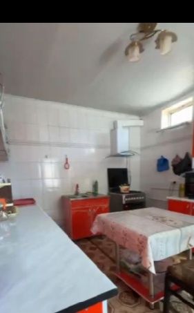 Бешбола Белова кучасида ховли уй сотилади