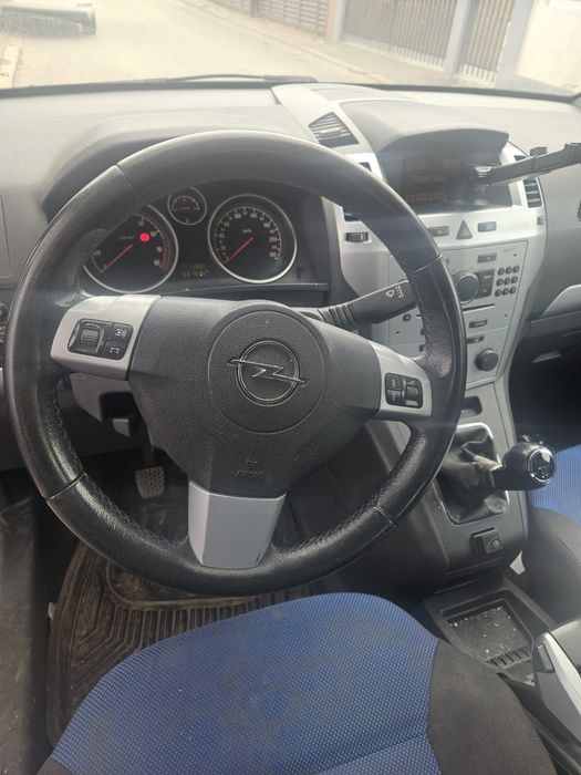 Opel Zafira 1.8 + GPL  7 Locuri