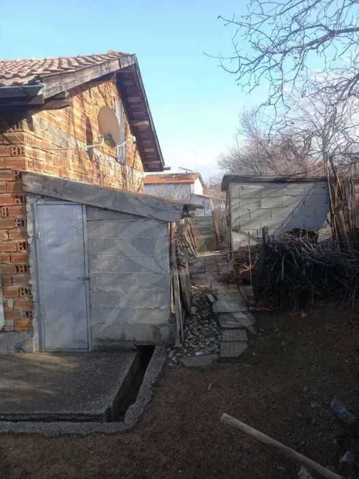 Продава се Къща в с. Брестник, Област Пловдив - 45 кв.м за 2667 €/кв.м - Снимка #2