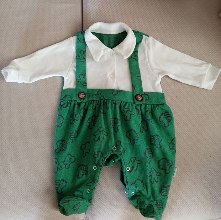 Комбинезон для малыша