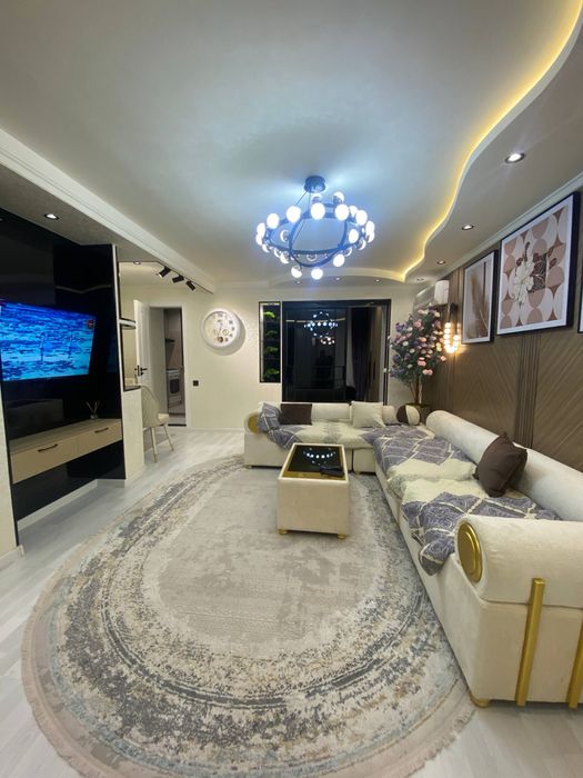 Сдается в аренду двух комеатная квартира Чиланзар 13