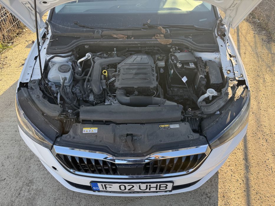 Skoda Scala 2020 64.000 KM 1.0 BENZINA usor avariat / avariate