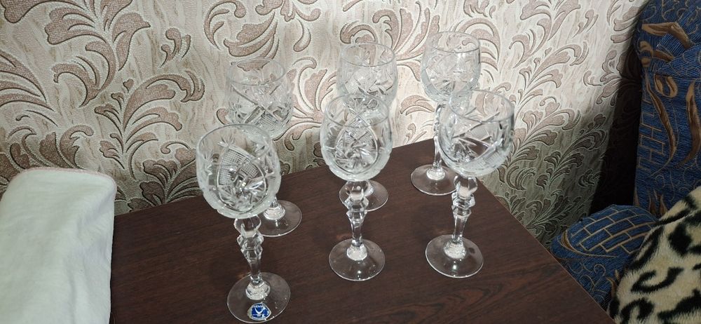 Хрусталь продам.