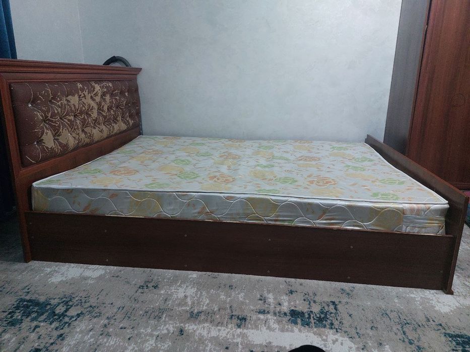 Кровать двух спальня