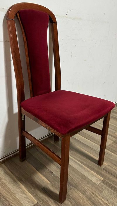 10 buc Scaun solid tapitat; Scaun cu spatar curbat