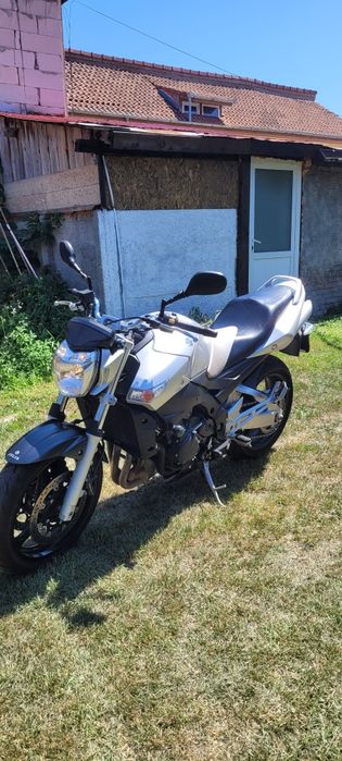 Suzuki GSR 600 stare perfectă