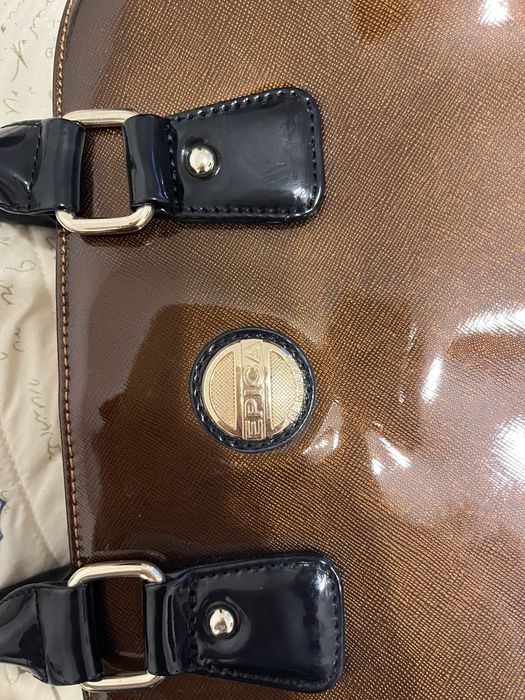 Geanta Epica caramizie din lac