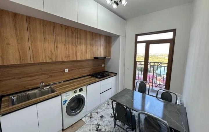 Mirzo -Ulugʻbek metro yaqin joyda 1 xona uy ijaraga